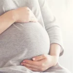 Cẩm nang sử dụng an toàn: Những ai không nên uống nước lá đu đủ?